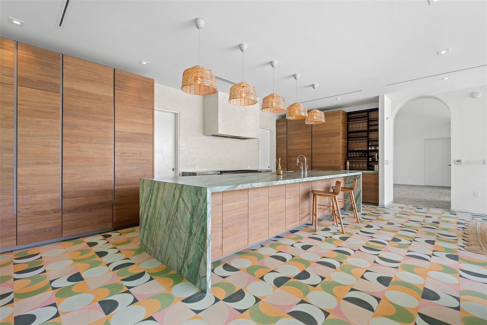 PR9112822 Property Photo