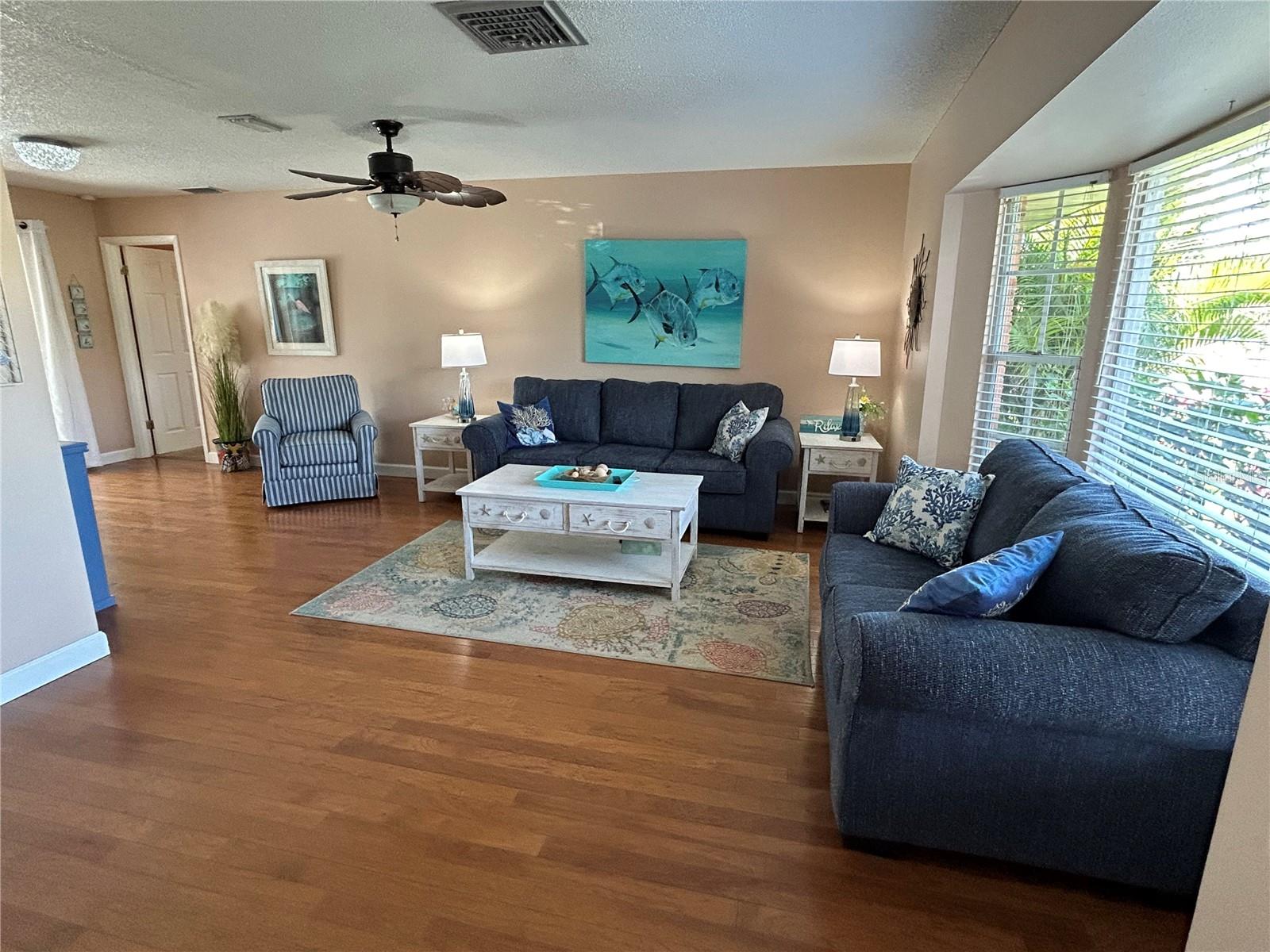 6805 16TH AVENUE DR W, BRADENTON, FL, 34209