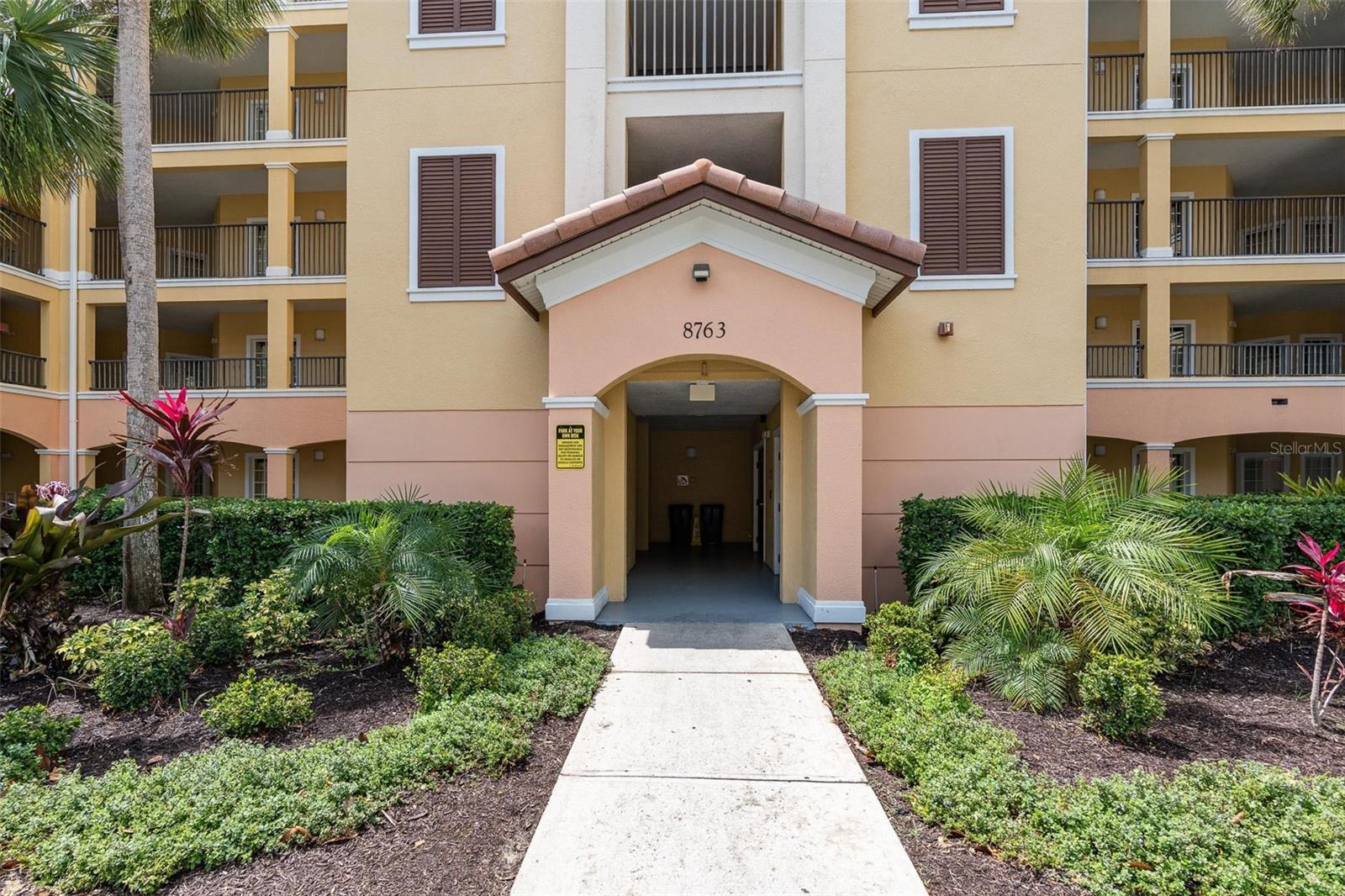 8763 WORLDQUEST BLVD, ORLANDO, FL, 32821