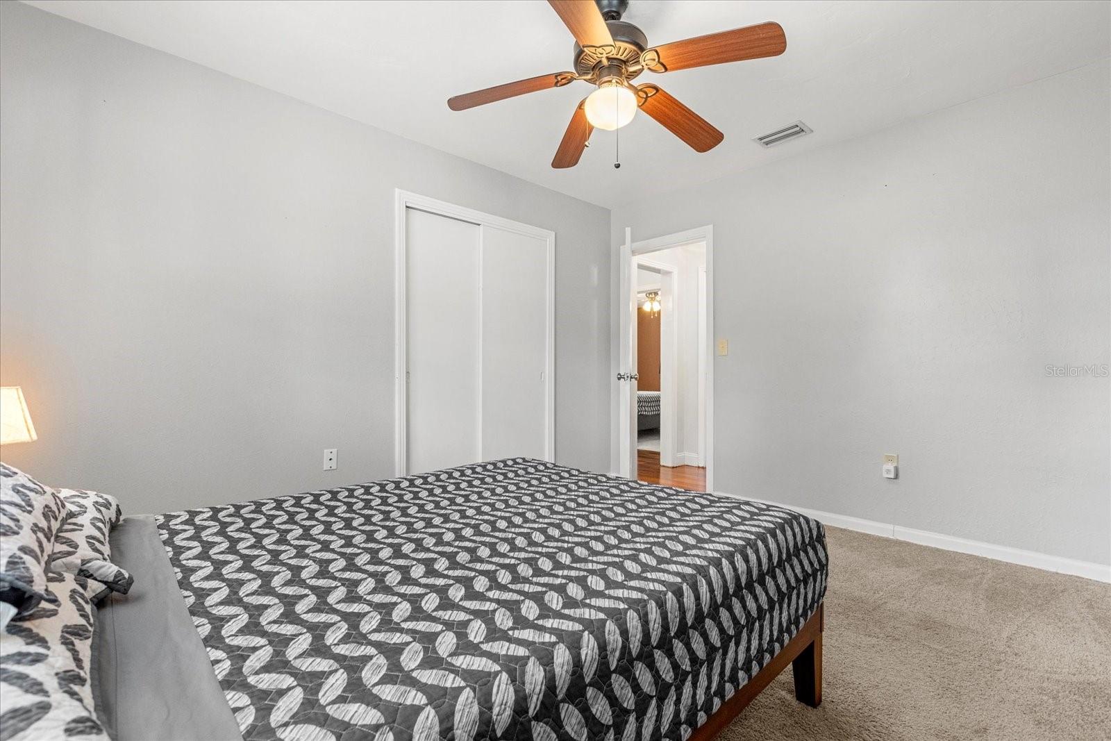 4251 MAGNOLIA AVE, LEESBURG, FL, 34748