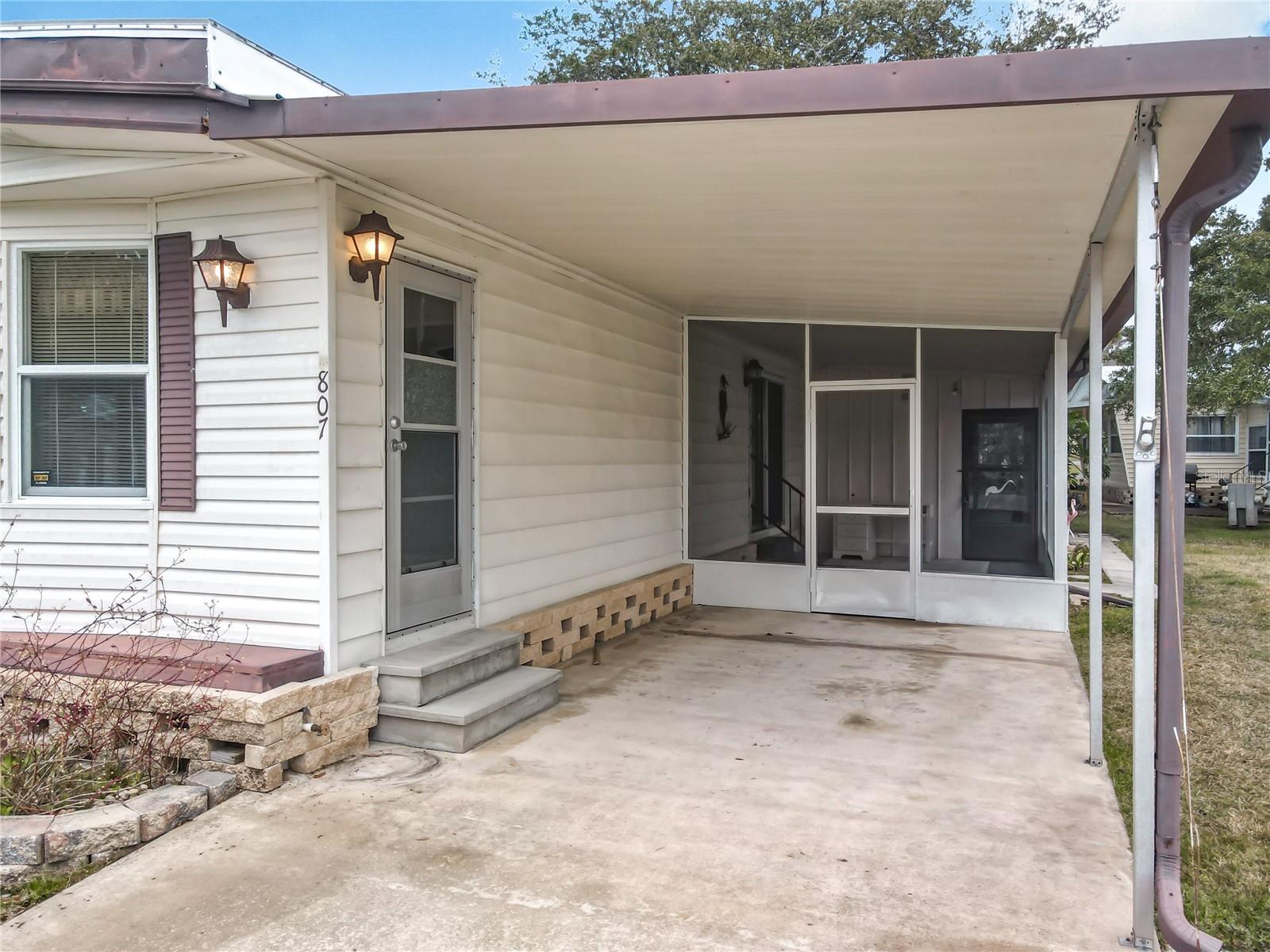 807 SWALLOW LN, OSTEEN, FL, 32764
