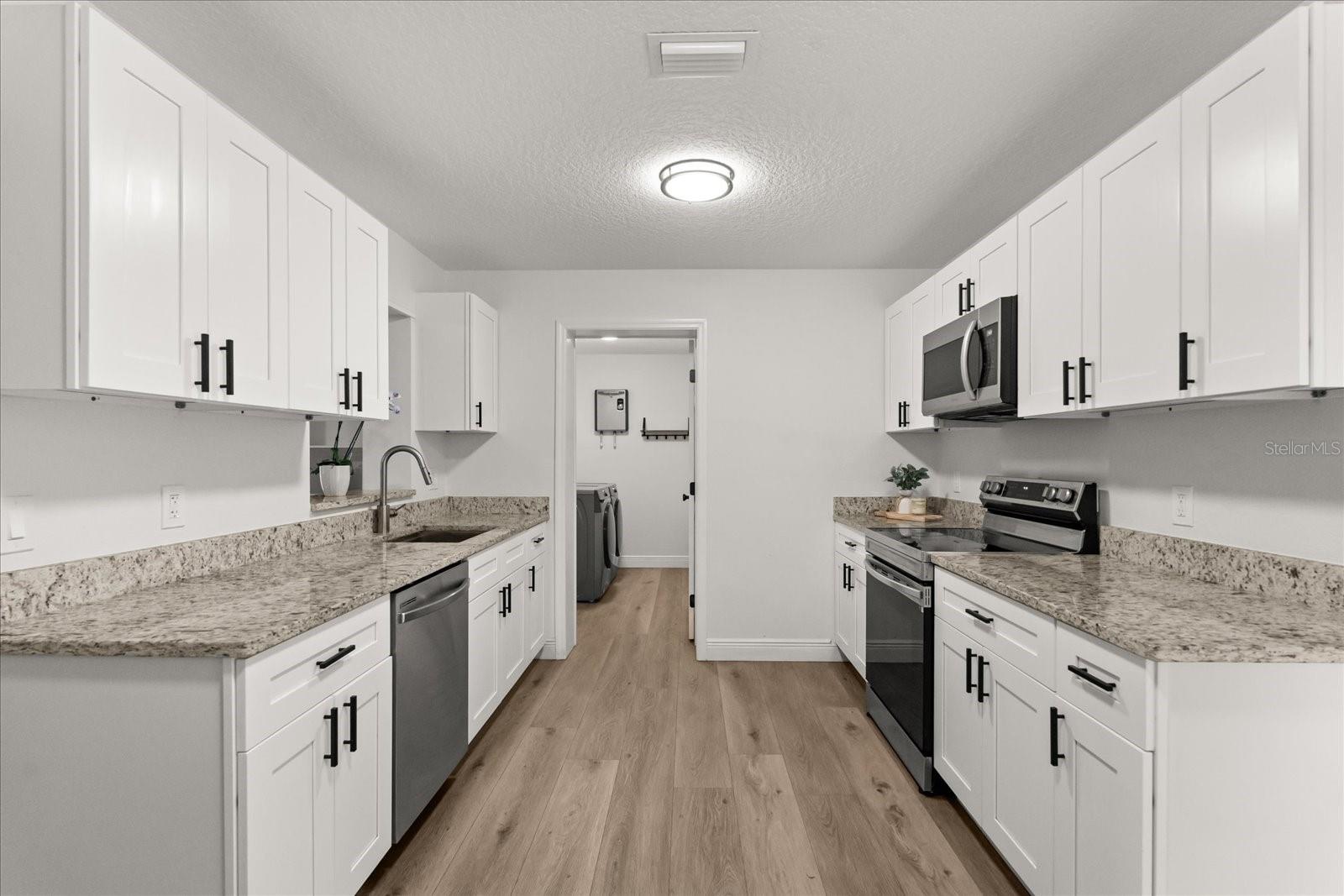 4246 CLARINDA ST, ORLANDO, FL, 32811