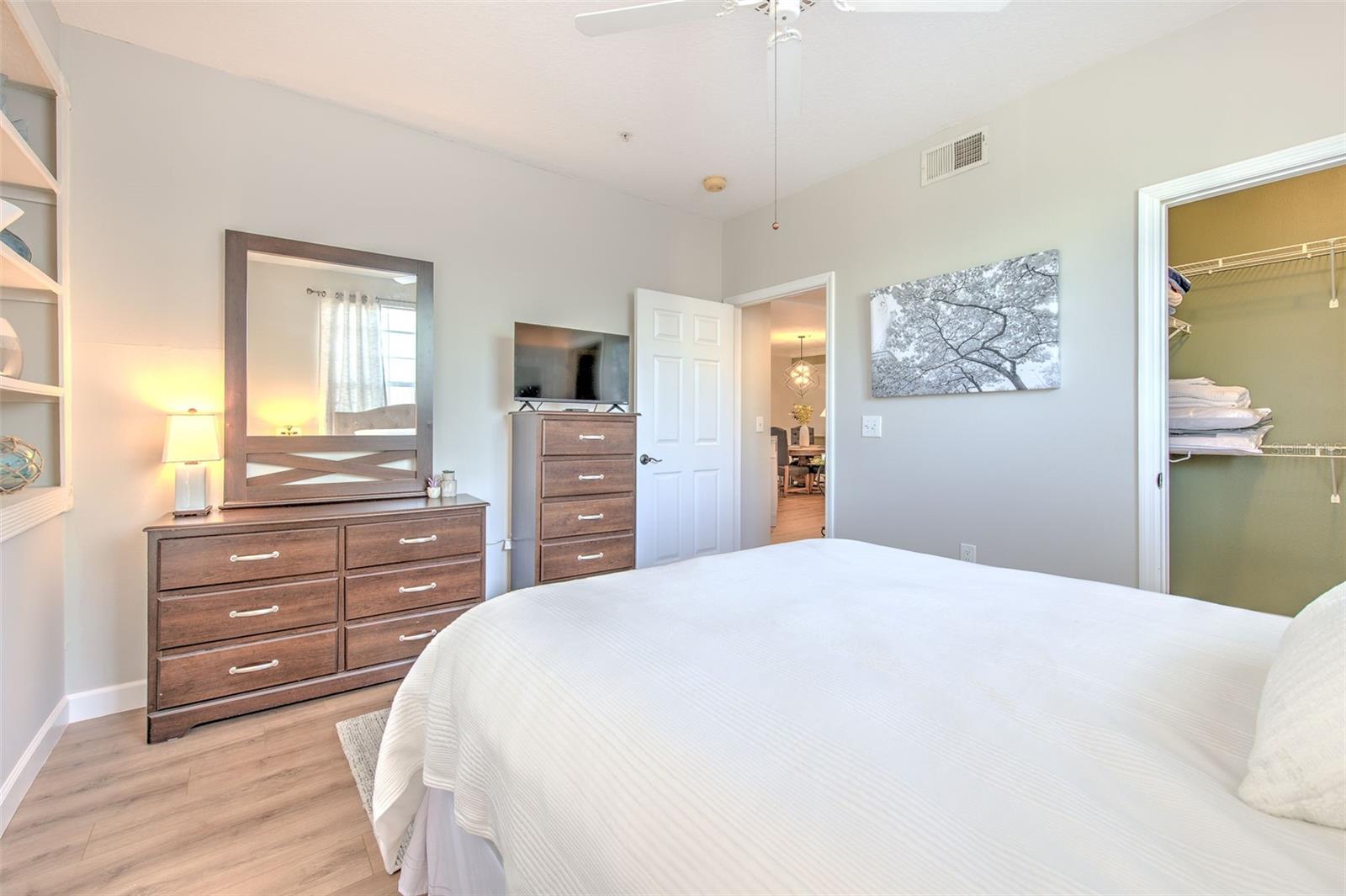 3312 BAY CLUB CIR #3312, TAMPA, FL, 33607