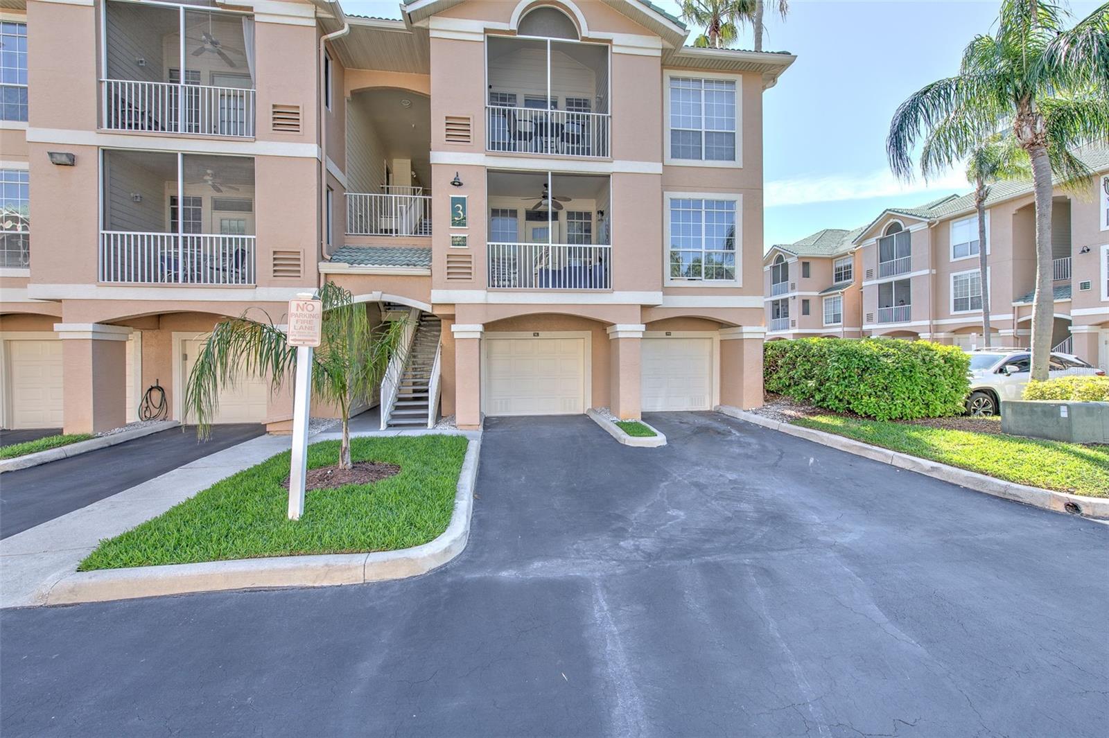 3312 BAY CLUB CIR #3312, TAMPA, FL, 33607