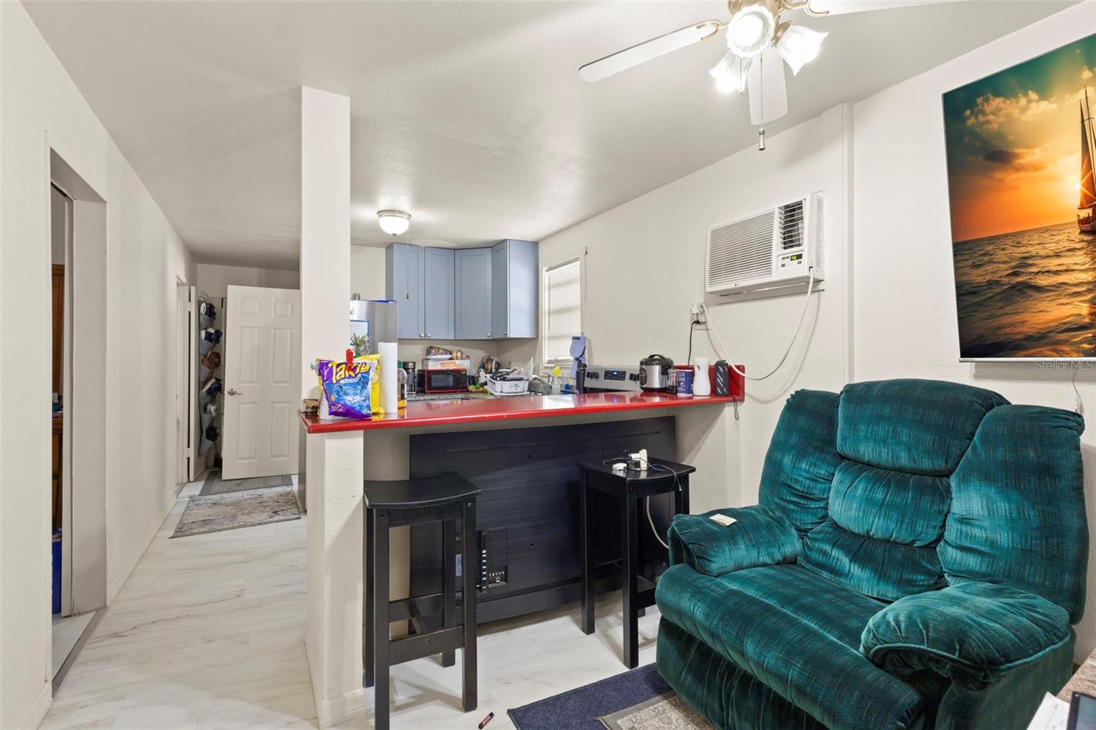 3310 70TH AVE N, ST PETERSBURG, FL, 33702
