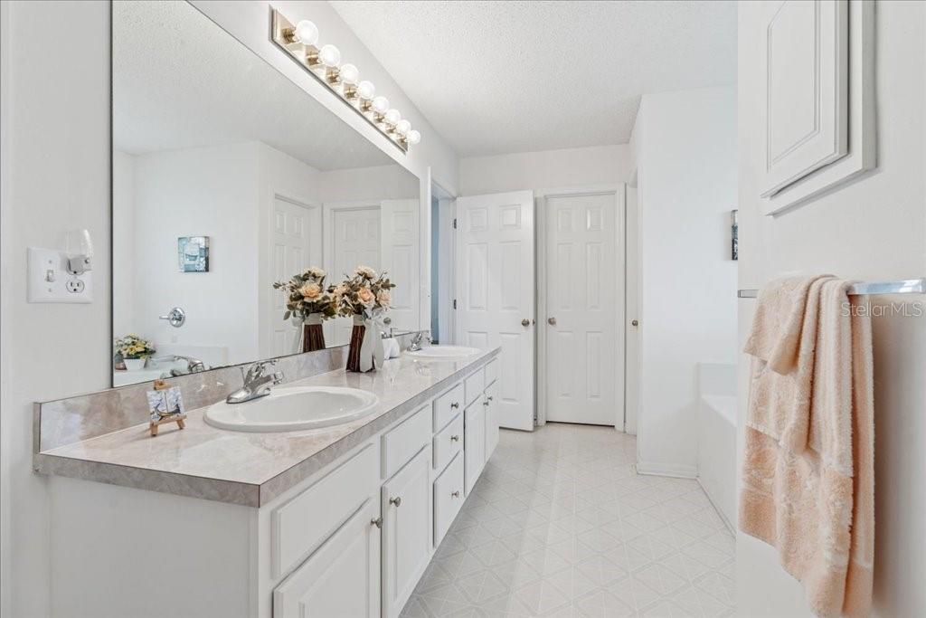 41 RED MILL DR, PALM COAST, FL, 32164