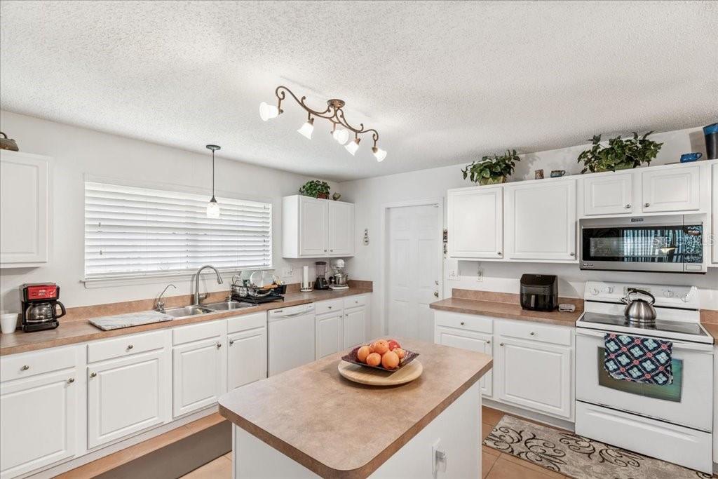 41 RED MILL DR, PALM COAST, FL, 32164