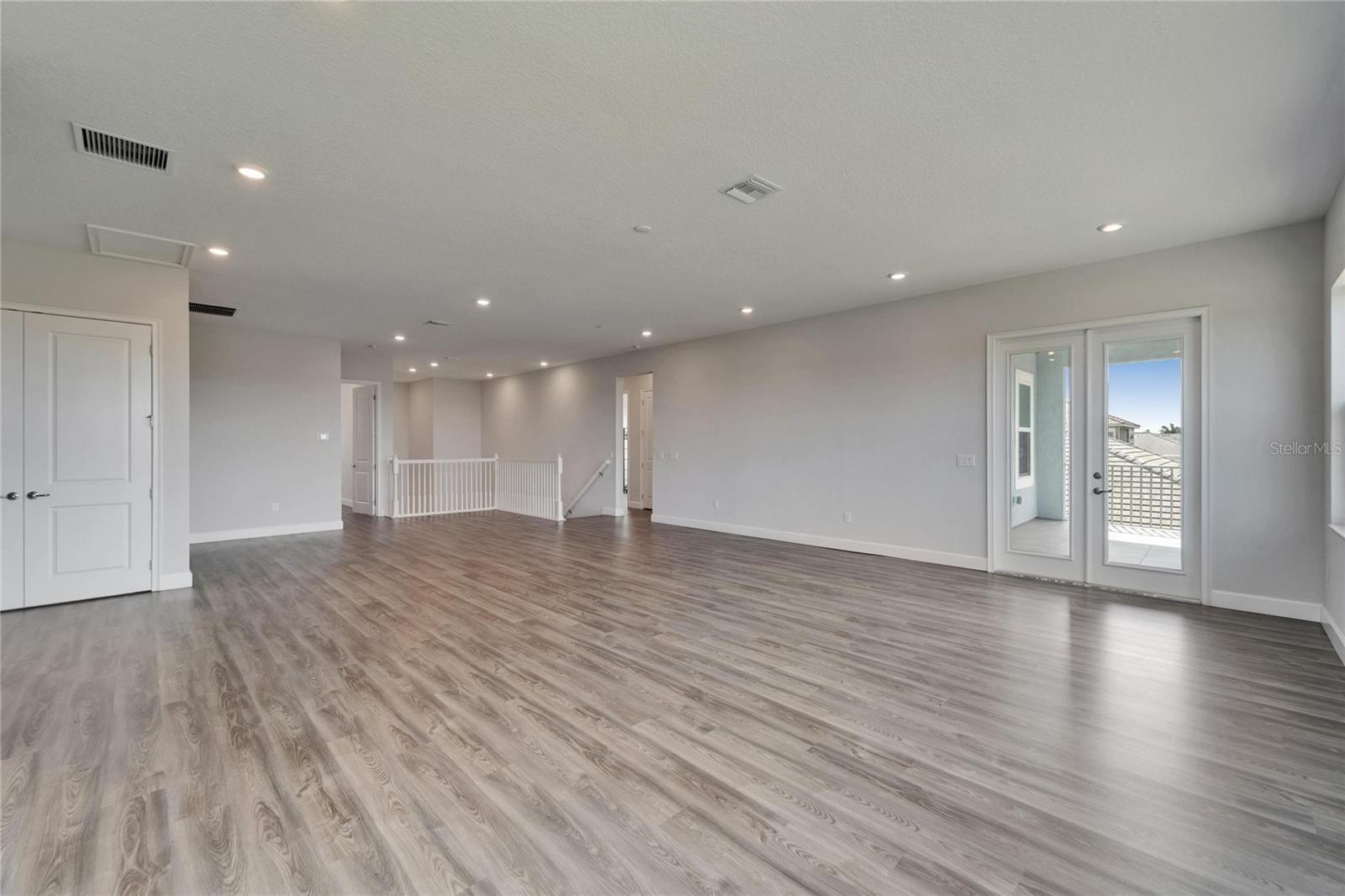 814 MANNS HARBOR DR, APOLLO BEACH, FL, 33572