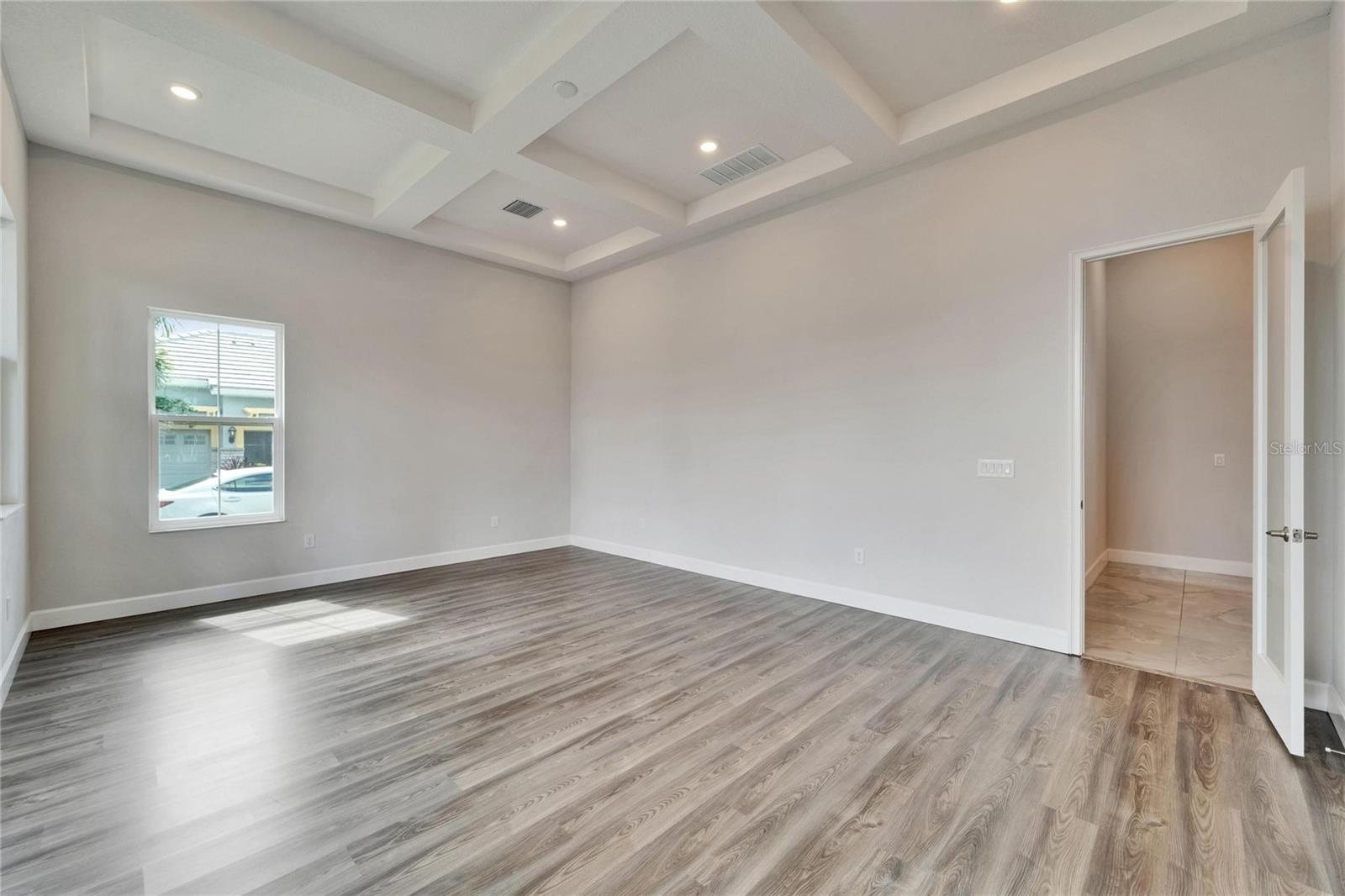 814 MANNS HARBOR DR, APOLLO BEACH, FL, 33572