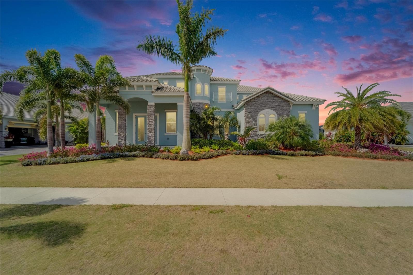 814 MANNS HARBOR DR, APOLLO BEACH, FL, 33572