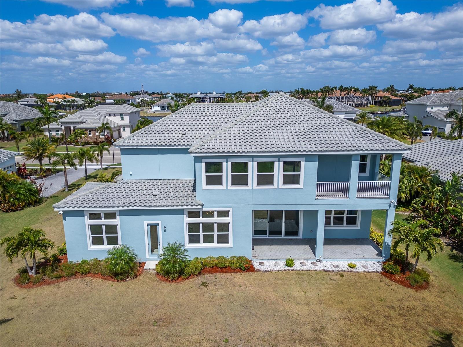 814 MANNS HARBOR DR, APOLLO BEACH, FL, 33572