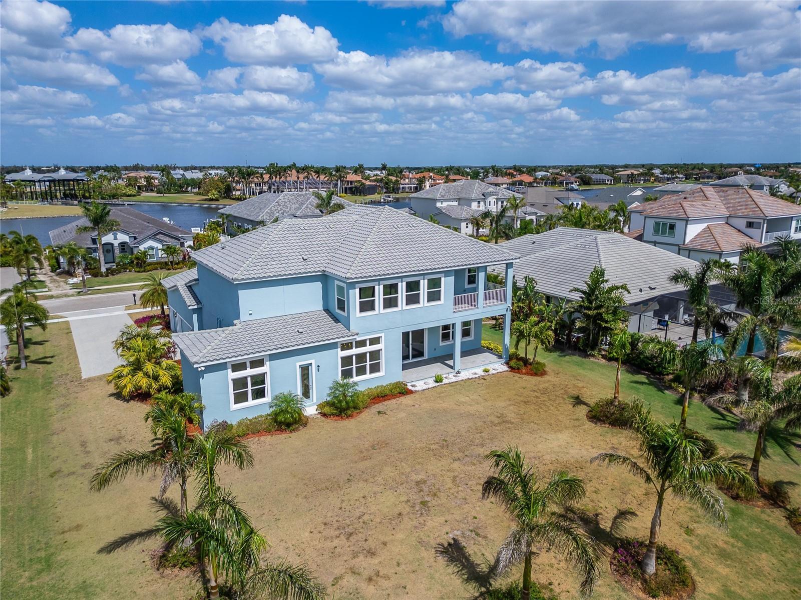 814 MANNS HARBOR DR, APOLLO BEACH, FL, 33572