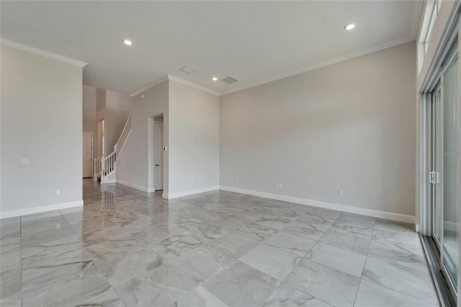 814 MANNS HARBOR DR, APOLLO BEACH, FL, 33572