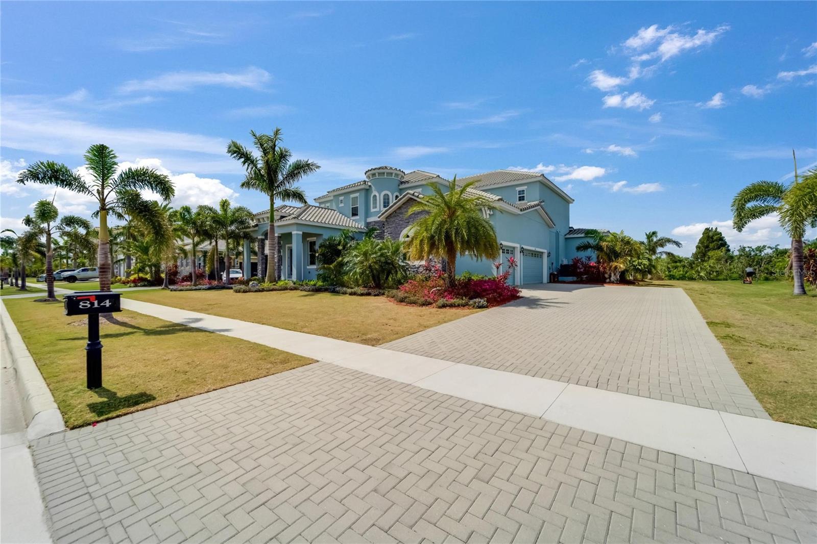 814 MANNS HARBOR DR, APOLLO BEACH, FL, 33572