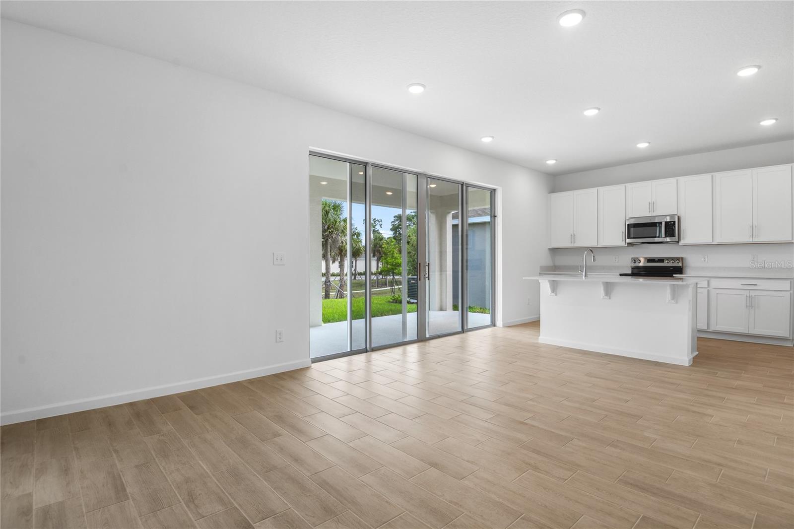 1743 CARNELIAN ST, DELAND, FL, 32720