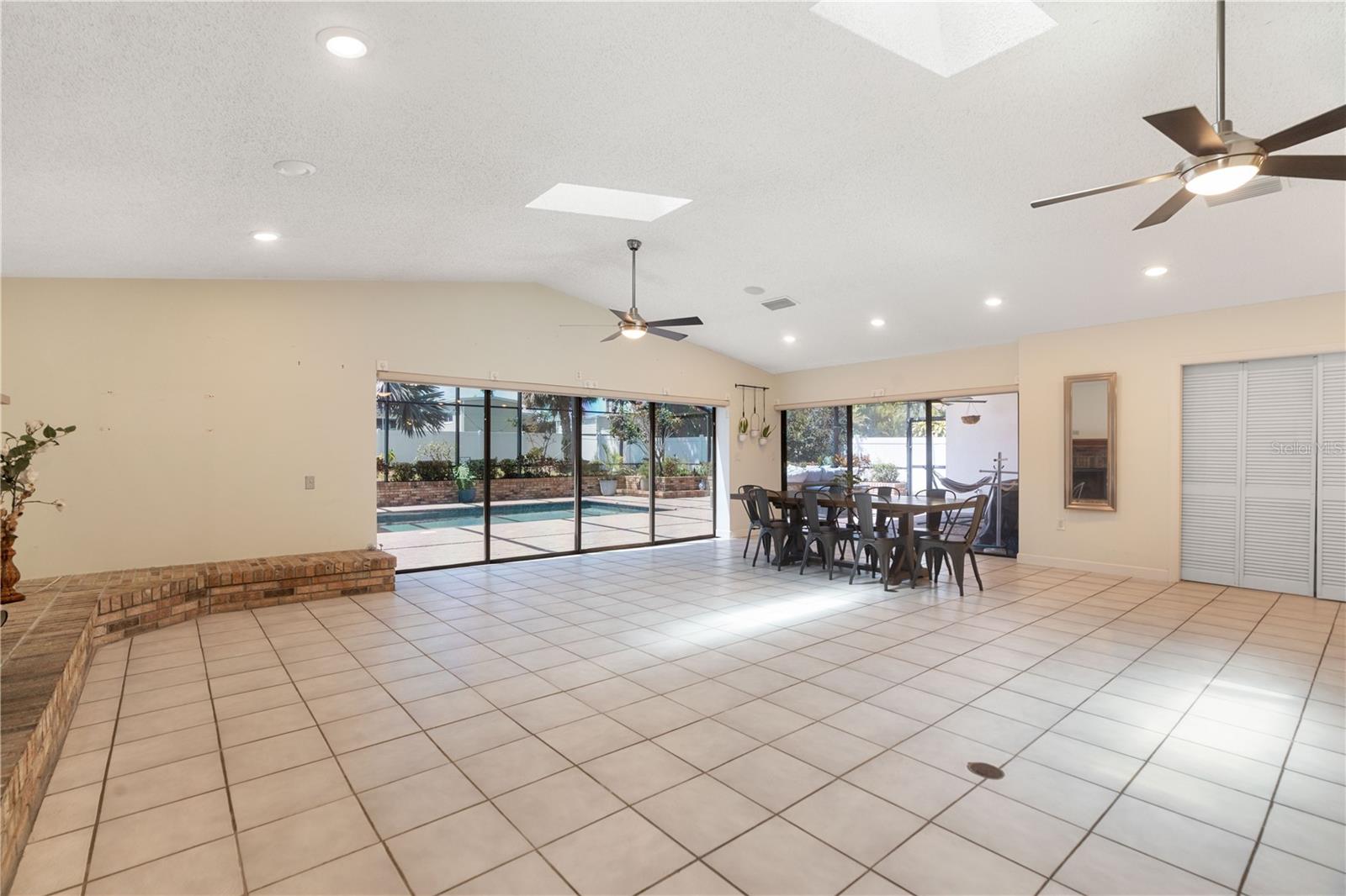 1509 COACHLIGHT WAY, DUNEDIN, FL, 34698