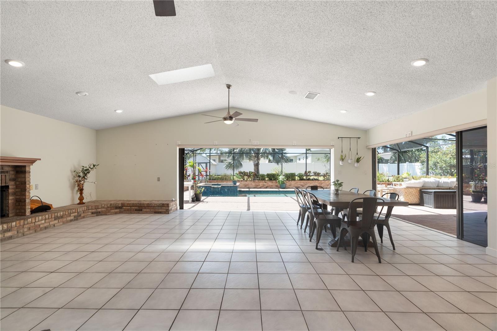 1509 COACHLIGHT WAY, DUNEDIN, FL, 34698