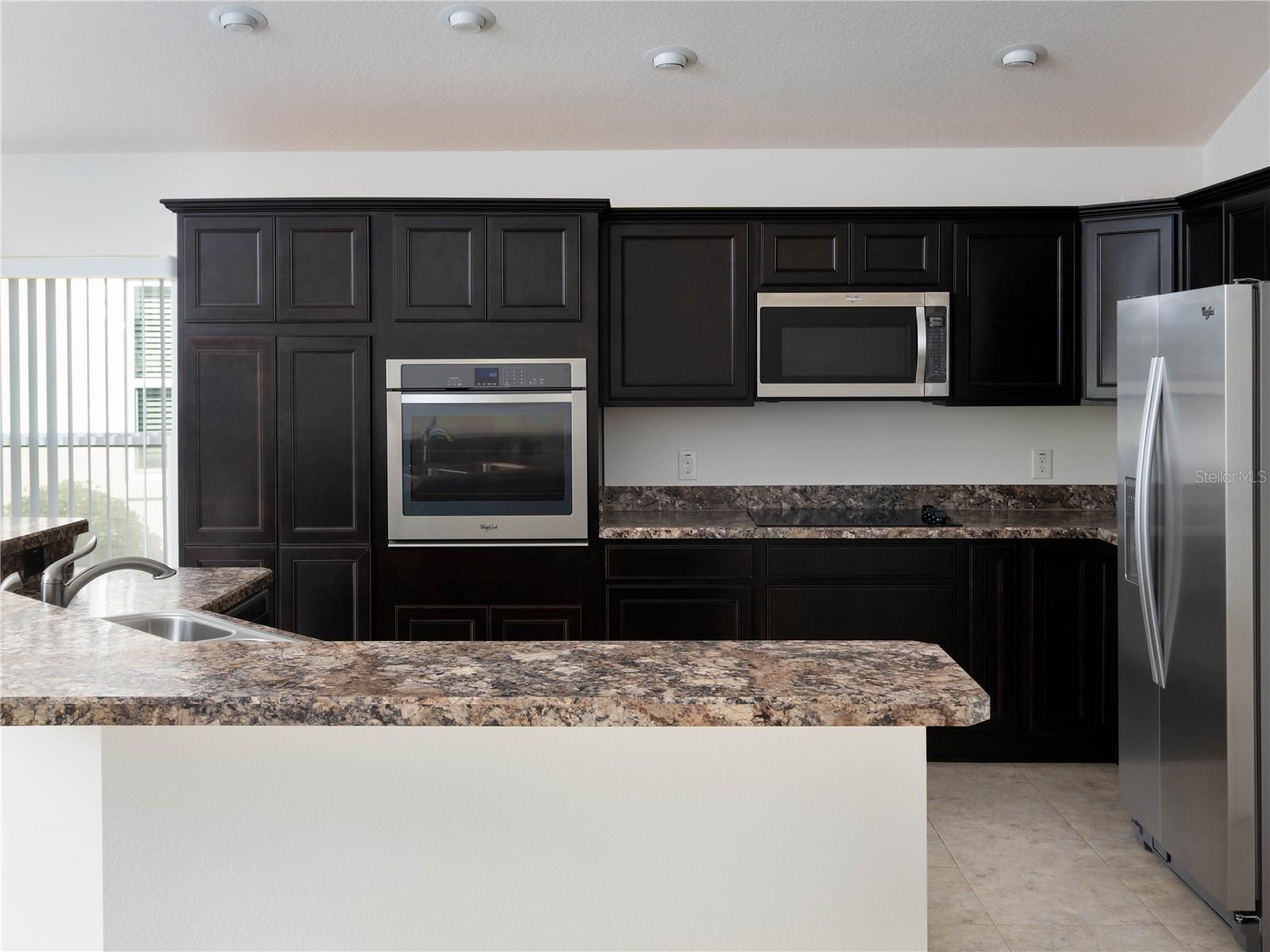 3942 ZENITH LOOP, THE VILLAGES, FL, 32163