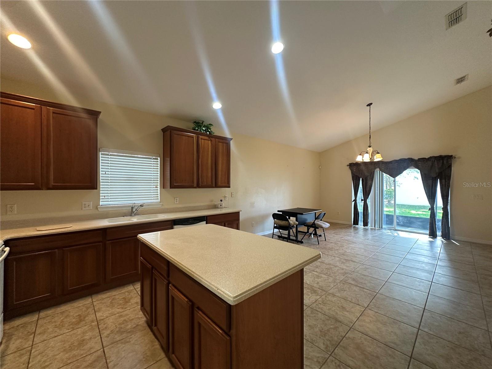 2136 SHADOW CREEK DR, KISSIMMEE, FL, 34746