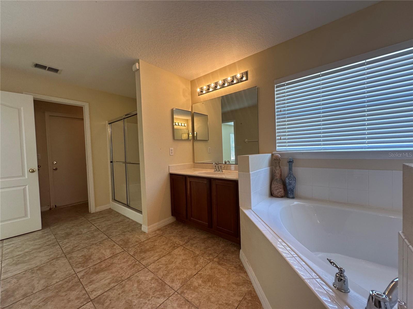 2136 SHADOW CREEK DR, KISSIMMEE, FL, 34746