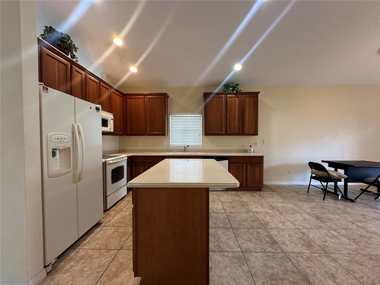 2136 SHADOW CREEK DR, KISSIMMEE, FL, 34746