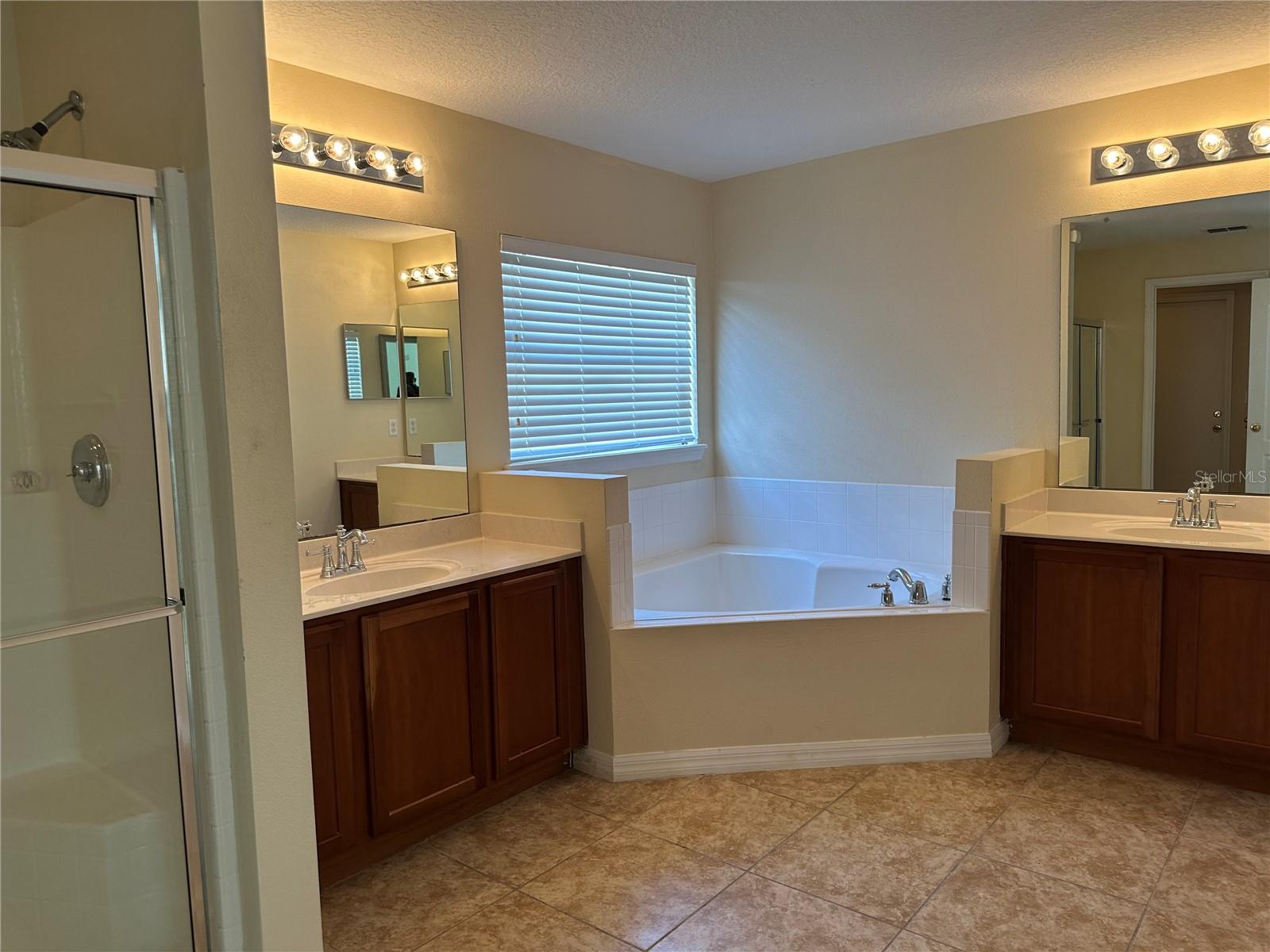 2136 SHADOW CREEK DR, KISSIMMEE, FL, 34746