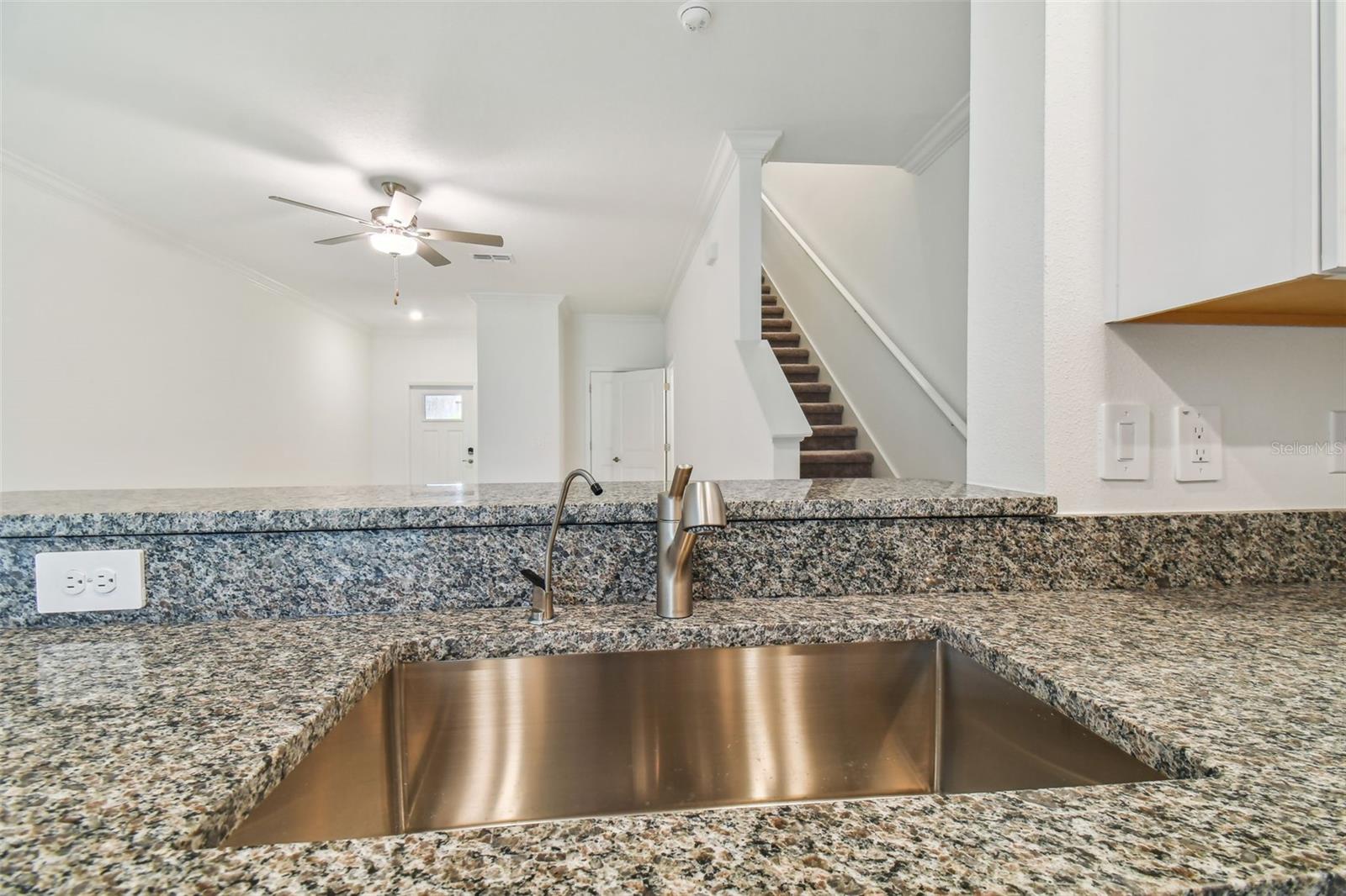 36406 WELL HILL WAY, ZEPHYRHILLS, FL, 33541