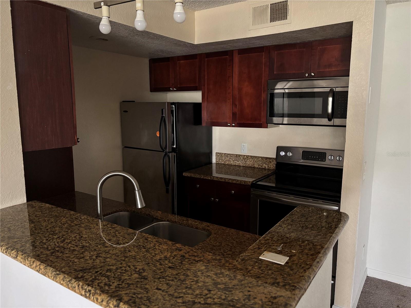 5148 CONROY RD #1216, ORLANDO, FL, 32811