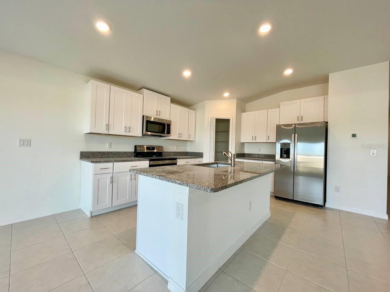 11177 LINDEN DEPOT RD, SAN ANTONIO, FL, 33576