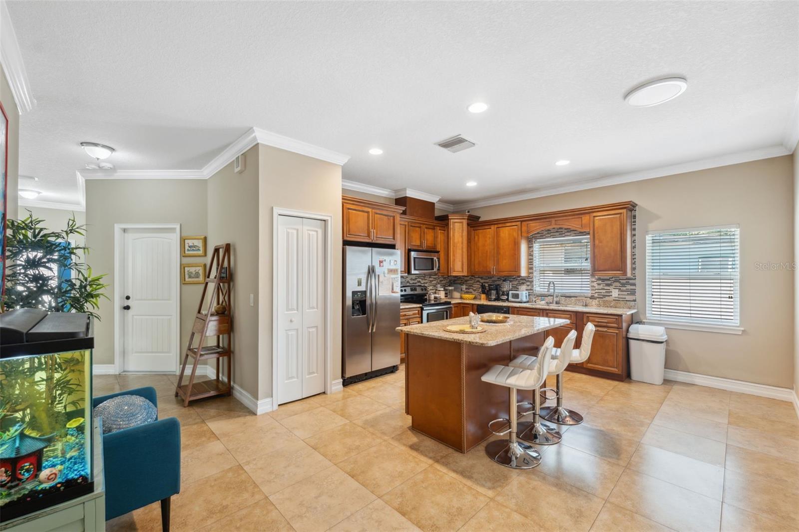 4320 W LAUREL ST, TAMPA, FL, 33607