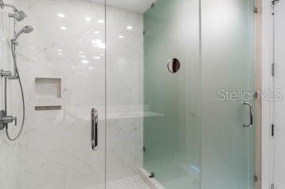 100 1ST AVE N #2606, ST PETERSBURG, FL, 33701