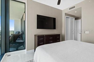 100 1ST AVE N #2606, ST PETERSBURG, FL, 33701