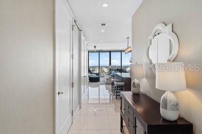 100 1ST AVE N #2606, ST PETERSBURG, FL, 33701