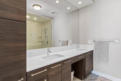 100 1ST AVE N #2606, ST PETERSBURG, FL, 33701