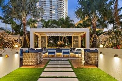 100 1ST AVE N #2606, ST PETERSBURG, FL, 33701