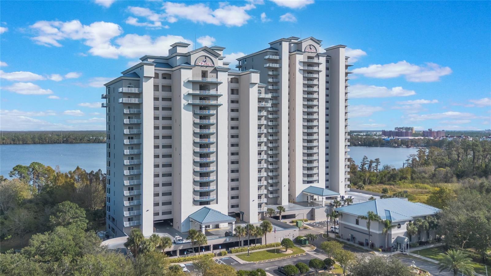 13415 BLUE HERON BEACH DR #208, ORLANDO, FL, 32821