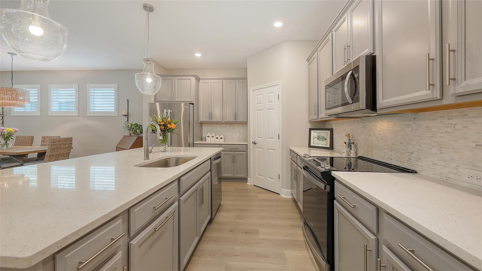 8110 TRIMBELLE TER, PARRISH, FL, 34219