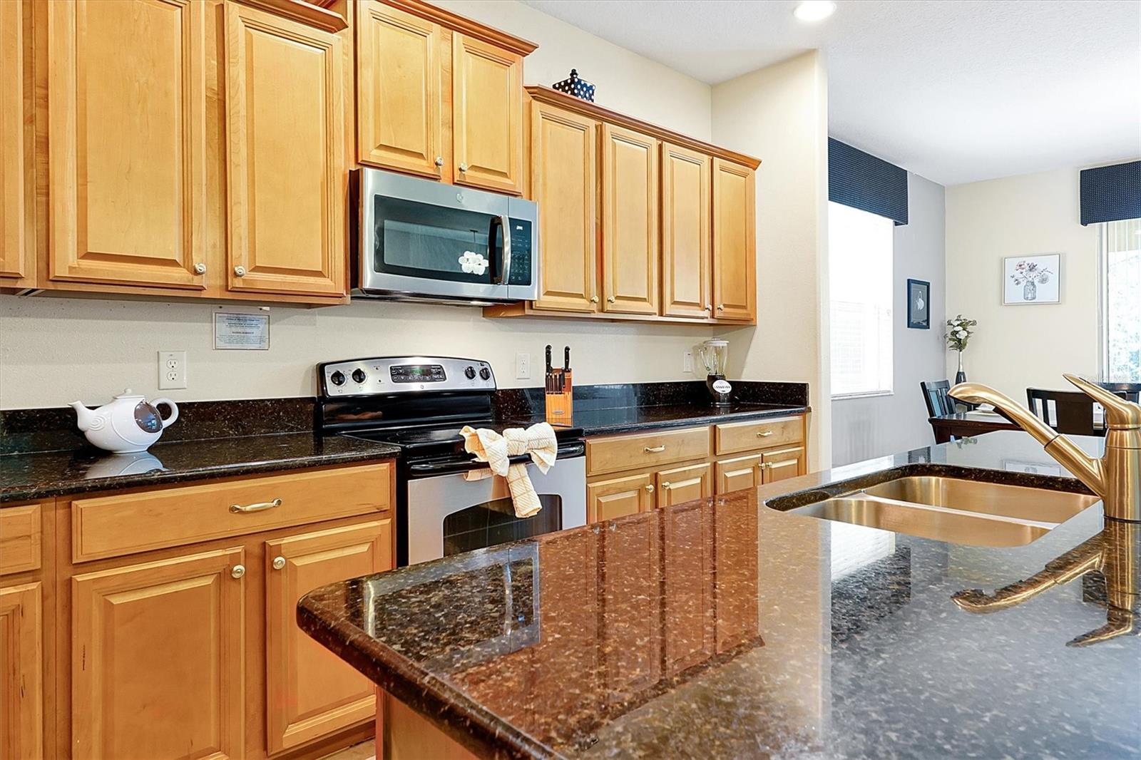 8904 CANDY PALM RD, KISSIMMEE, FL, 34747