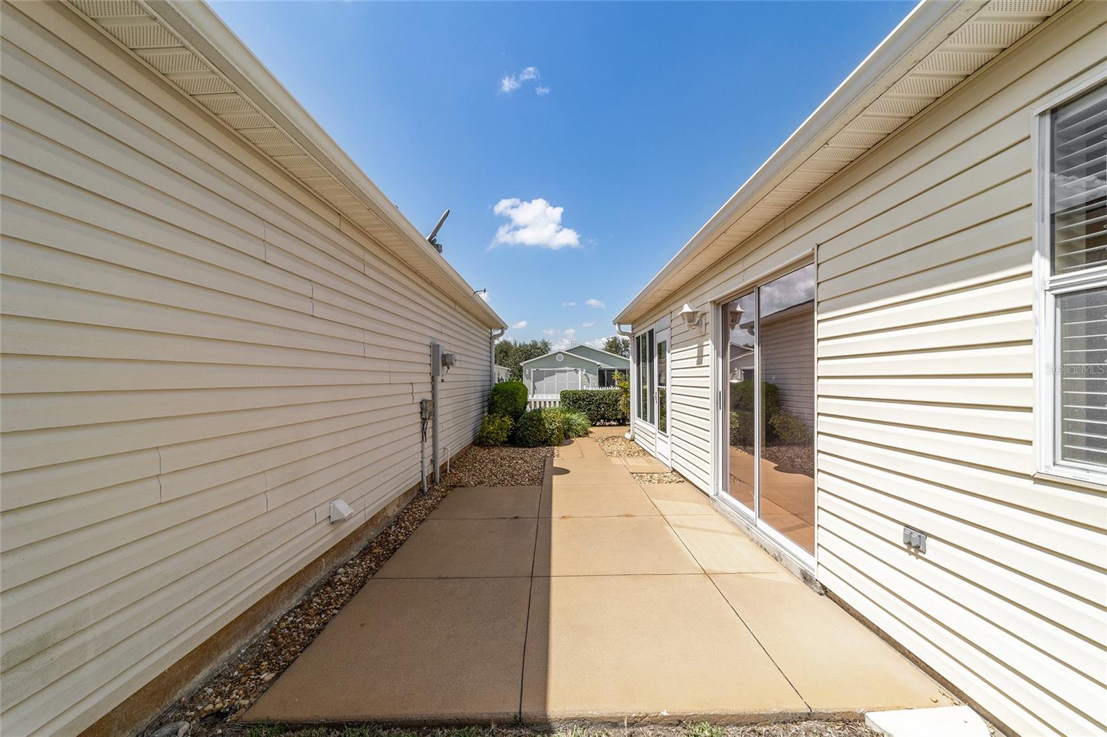 1706 MORENO PL, THE VILLAGES, FL, 32159