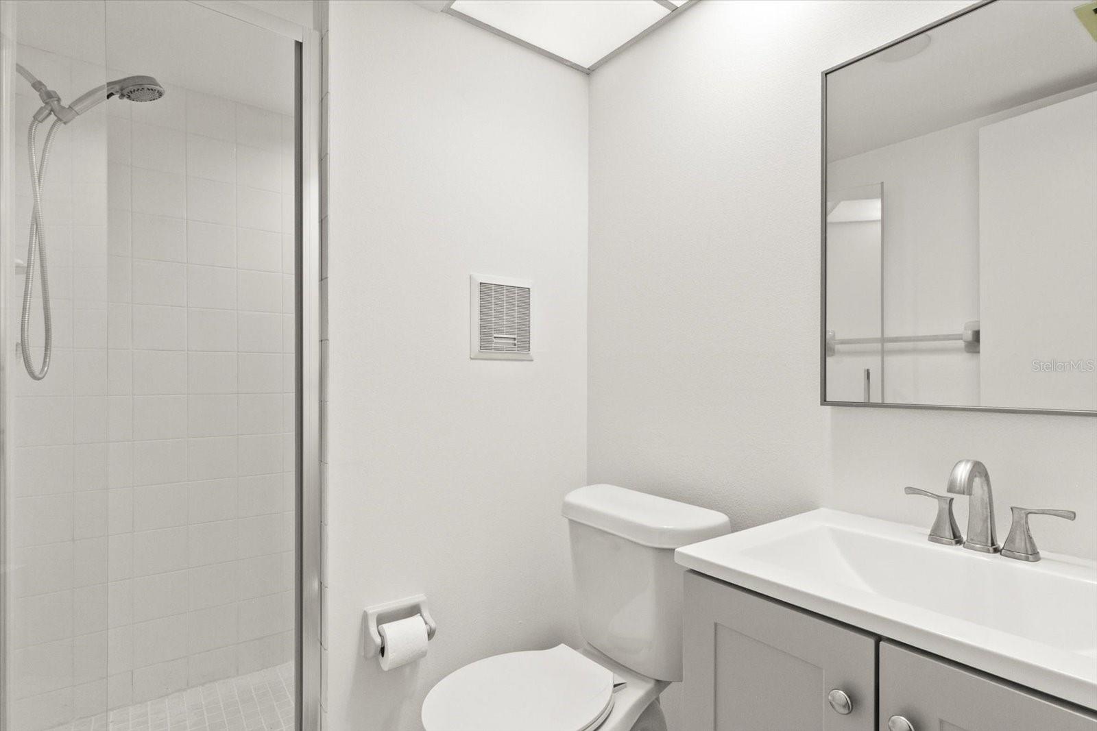 825 S OSPREY AVE #302, SARASOTA, FL, 34236