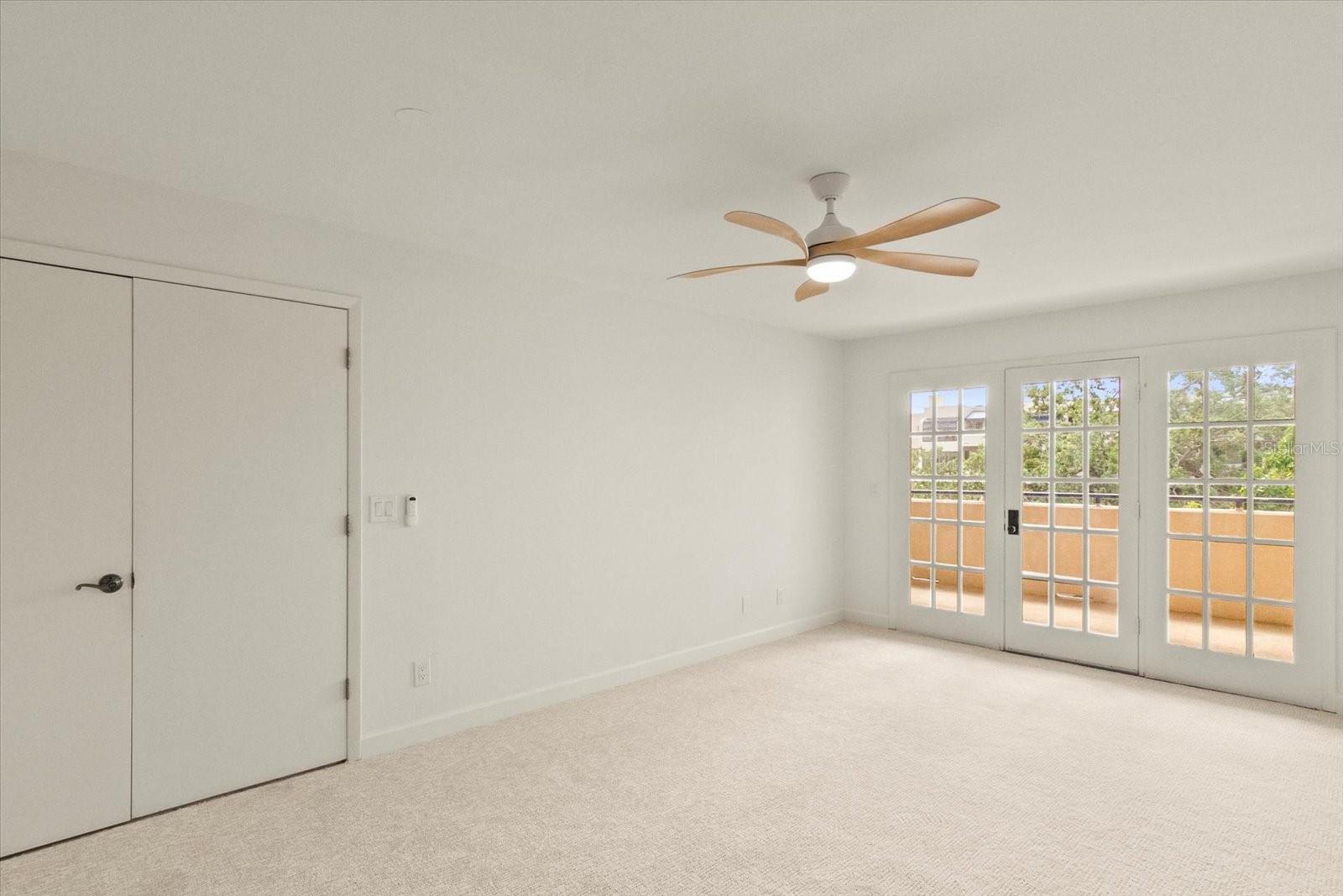 825 S OSPREY AVE #302, SARASOTA, FL, 34236