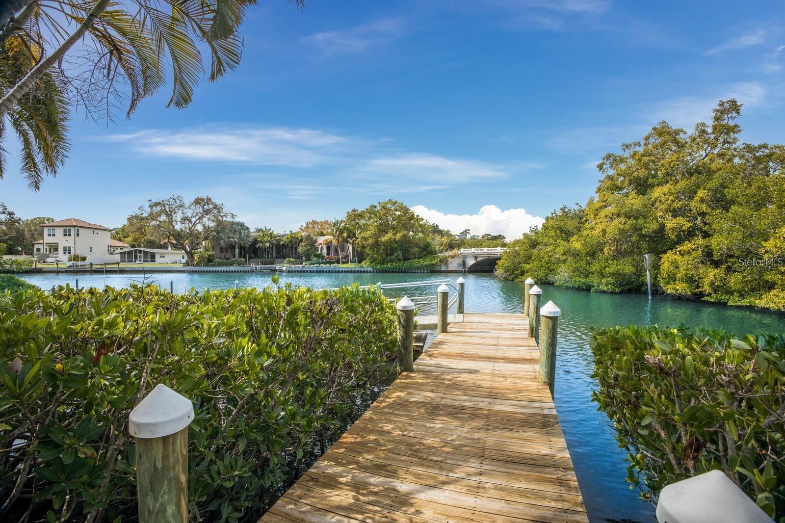 825 S OSPREY AVE #302, SARASOTA, FL, 34236