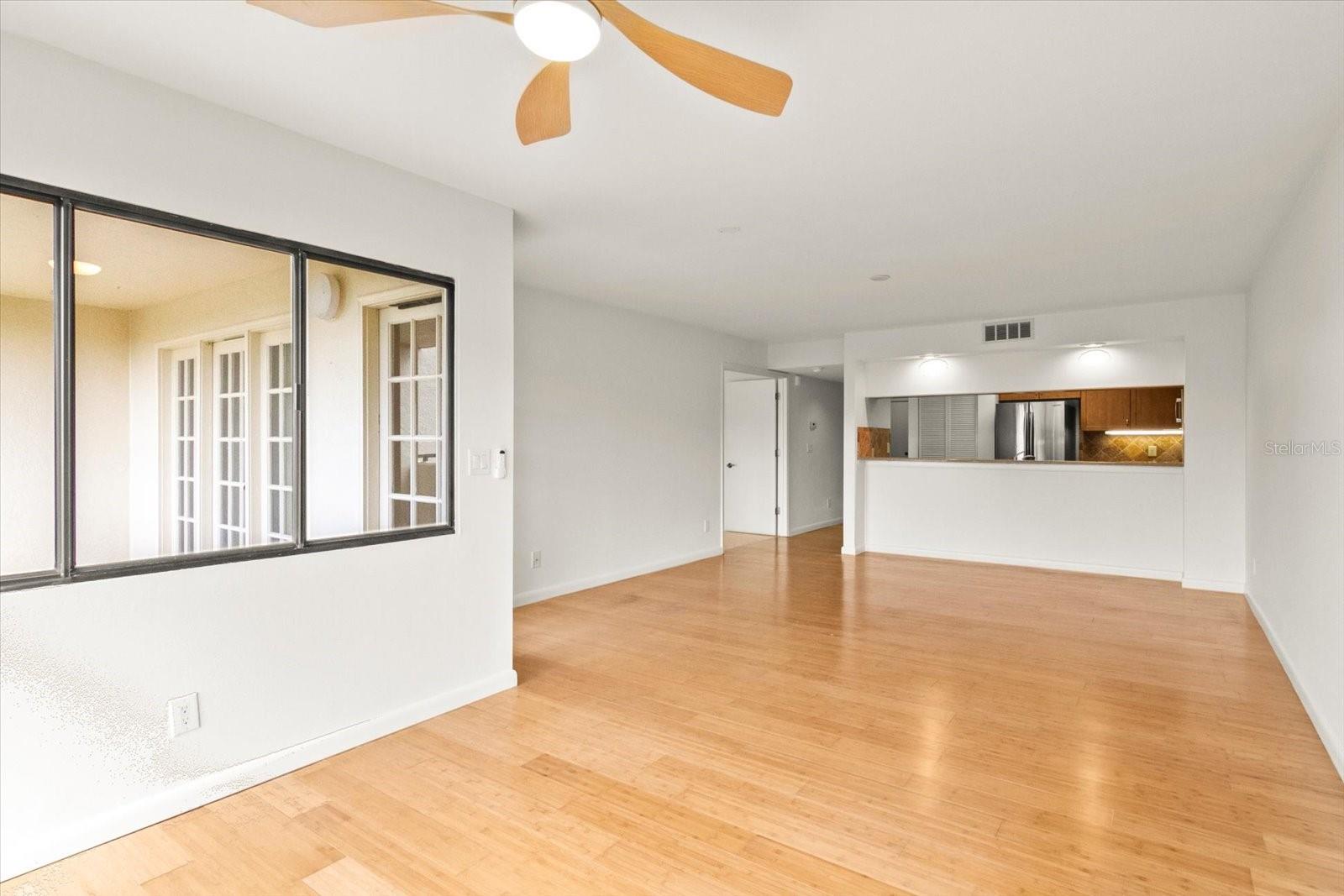 825 S OSPREY AVE #302, SARASOTA, FL, 34236