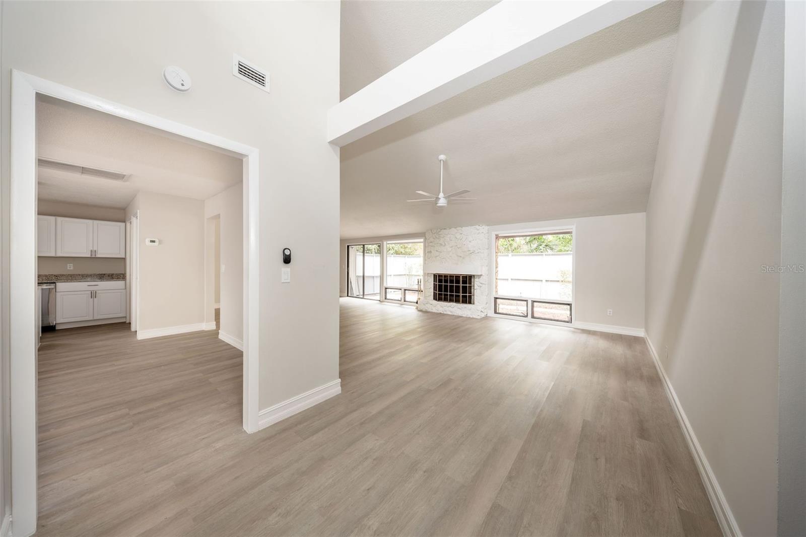 207 SWEET GUM WAY, LONGWOOD, FL, 32779