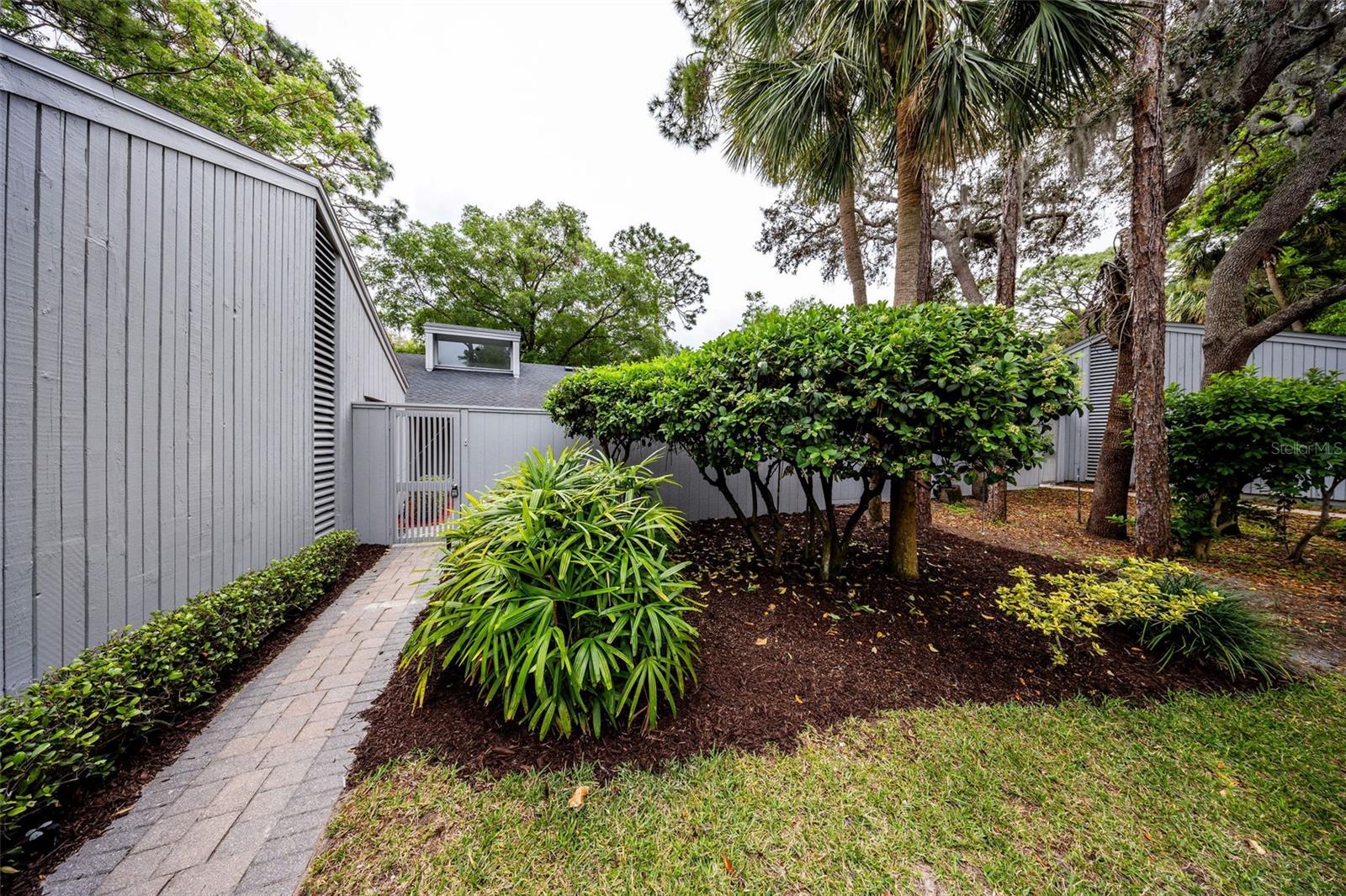 207 SWEET GUM WAY, LONGWOOD, FL, 32779