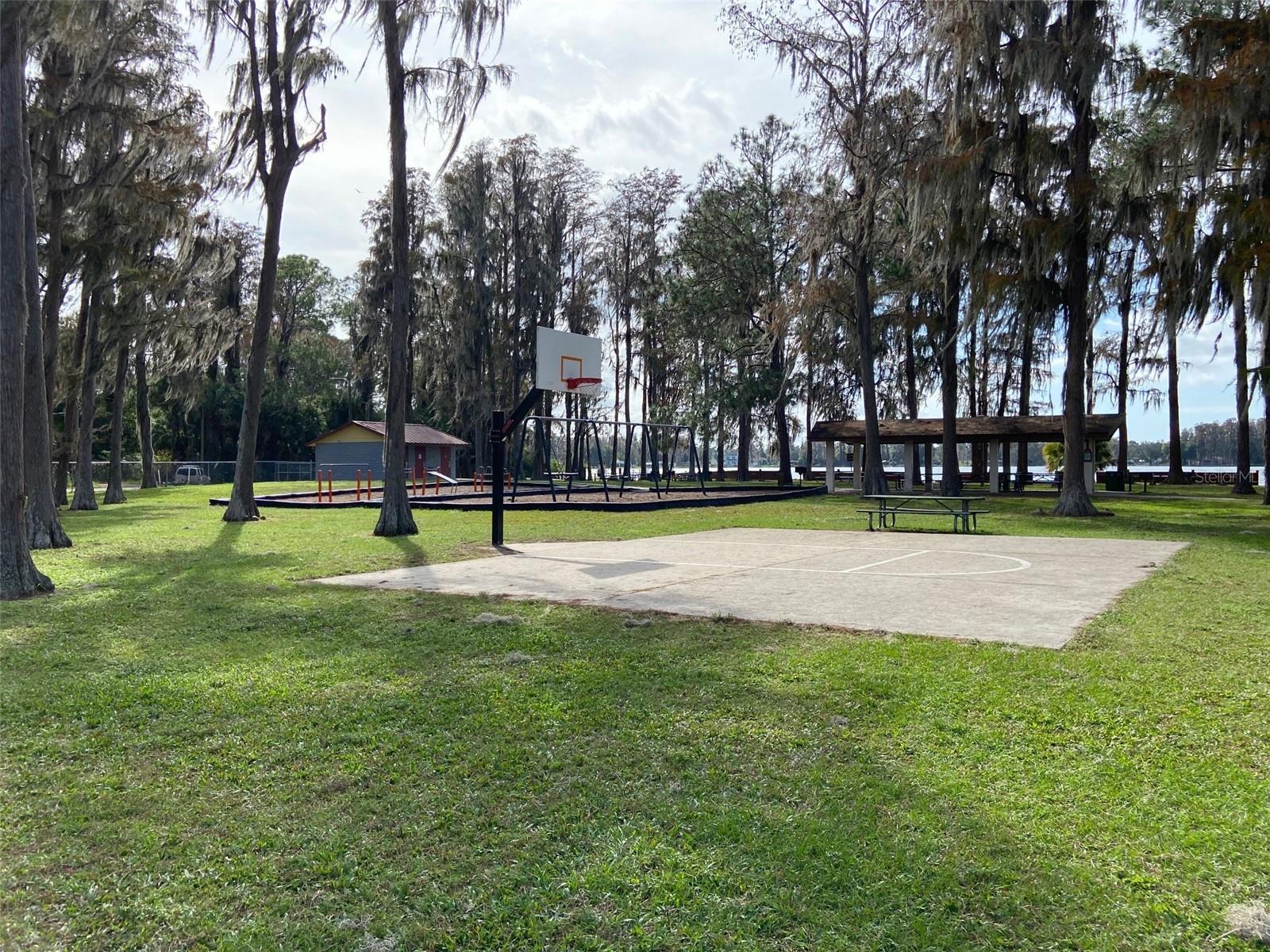 11042 BOUNTY ST, NEW PORT RICHEY, FL, 34654