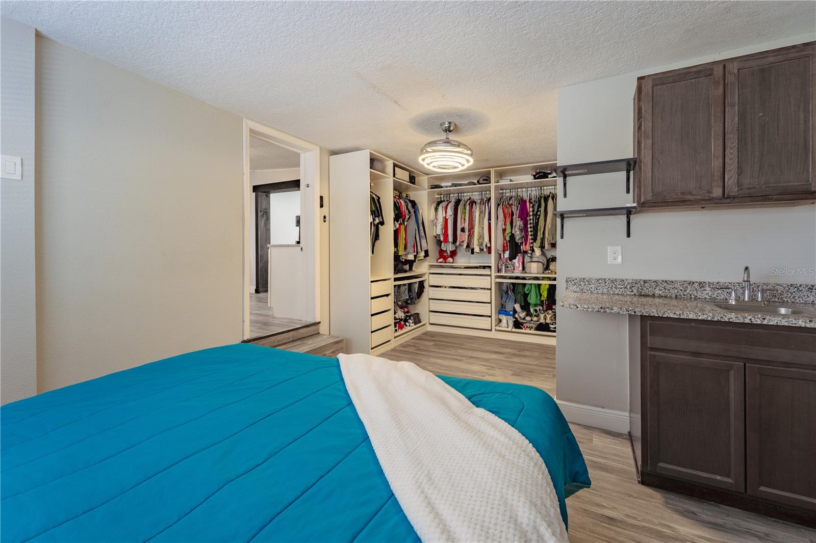 2203 MARCIA DR, ORLANDO, FL, 32807