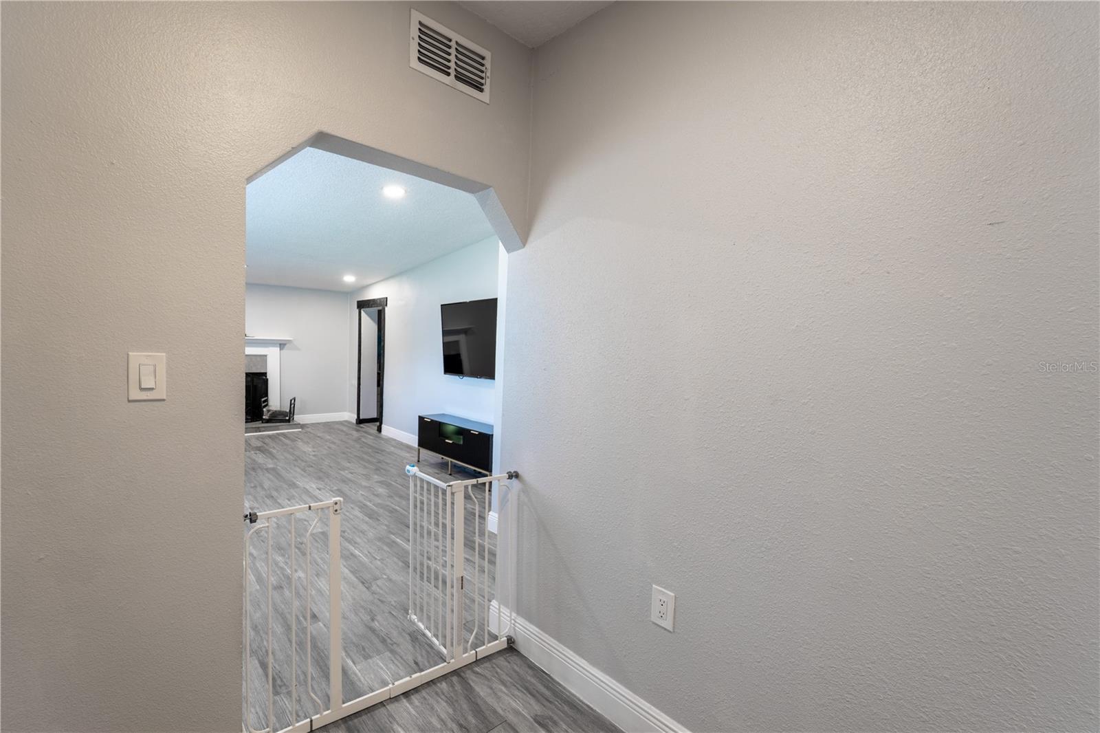2203 MARCIA DR, ORLANDO, FL, 32807