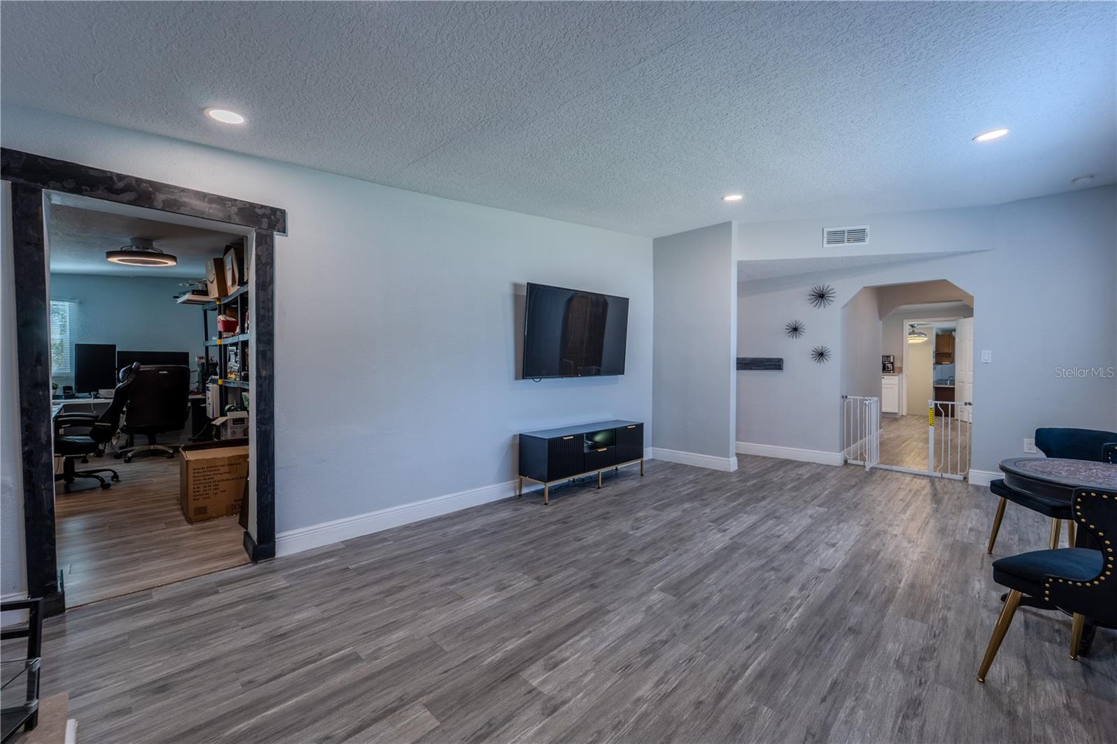 2203 MARCIA DR, ORLANDO, FL, 32807