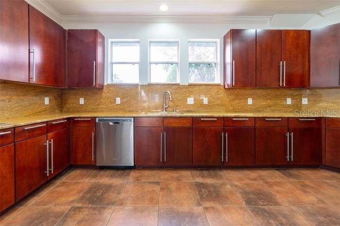 14443 GOLDEN RAIN TREE BLVD, ORLANDO, FL, 32828